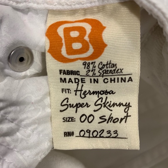 Bullhead Hermosa Super Skinny jeans size 00 Short - Picture 3 of 4